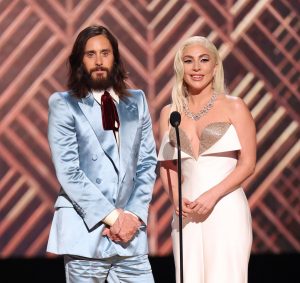 Lady Gaga y Jared Leto en los Premios SAG